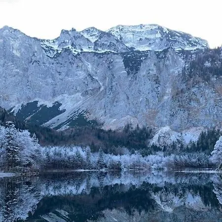 Wohnung See- Und Bergnaehe Gmunden Exterior photo