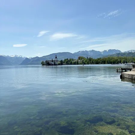 Wohnung See- Und Bergnaehe Gmunden Exterior photo